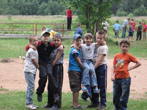 Детский лагерь Детский лагерь "Ромашка"