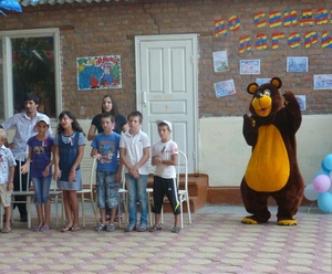 Детский лагерь Детский лагерь "Медвежонок"
